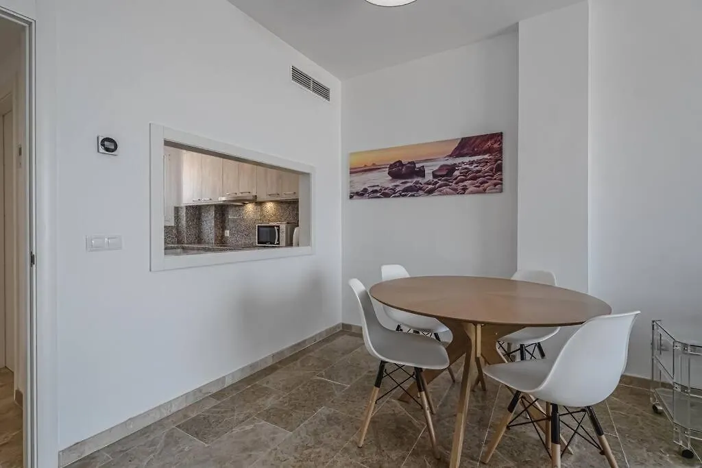 Amazing Apartment With Sea Views And Ac, Pa06 Пуэрто-де-Сантьяго